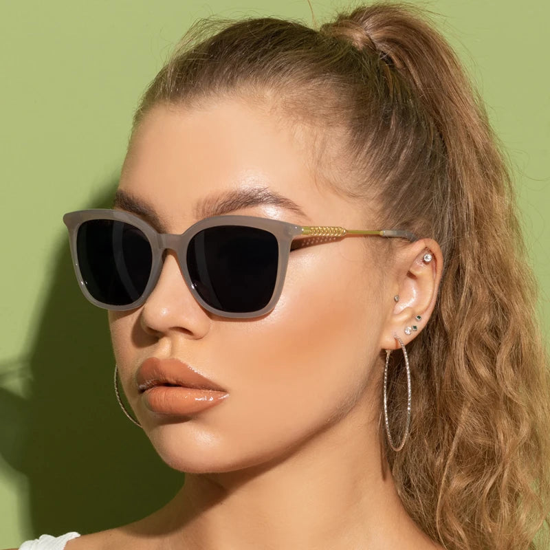 Glam Noir