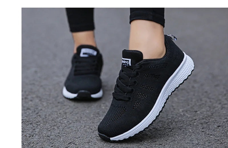 AirWave Flex Sneakers