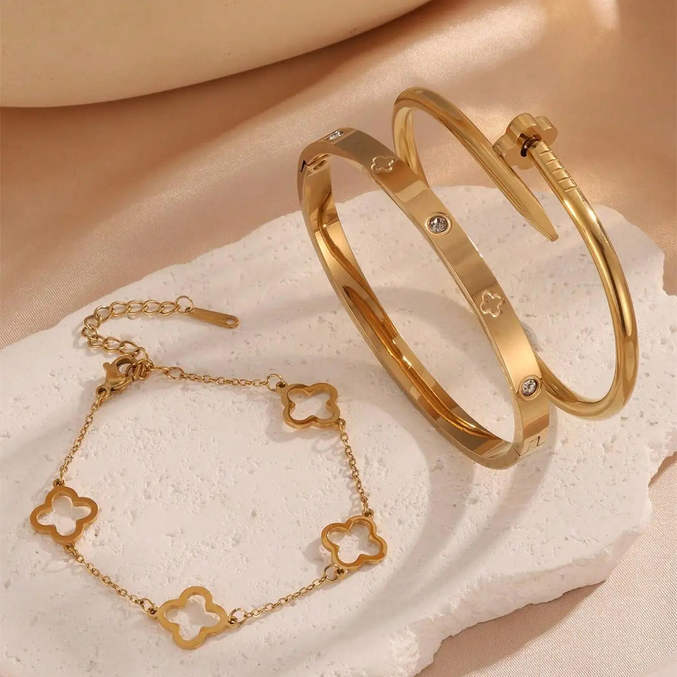 Paris Gold Set